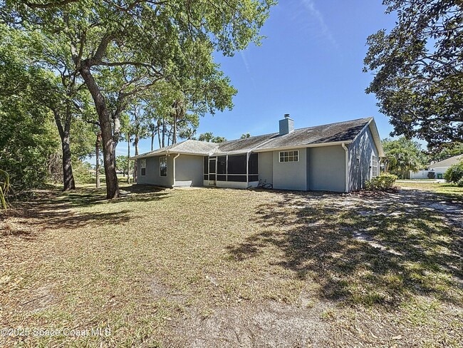 Photo - 101 Cove Loop Dr