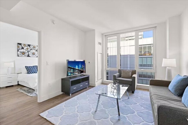 Photo - 57 Bank St Unit ID1040029P