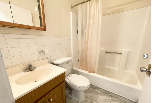 Photo - 88 Hammond St Unit 3