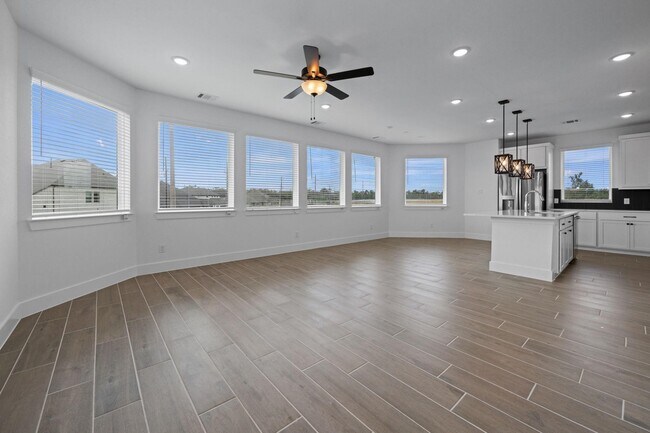 Photo - 1312 Shaded Rock Dr