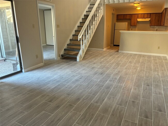 Photo - 11917 Bob White Dr Unidad 881