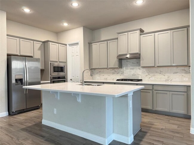 Photo - 712 Germander Rd