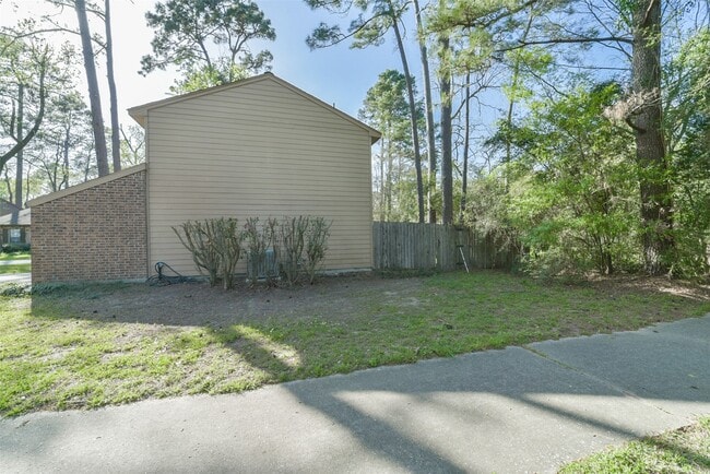 19 Still Glen Ct