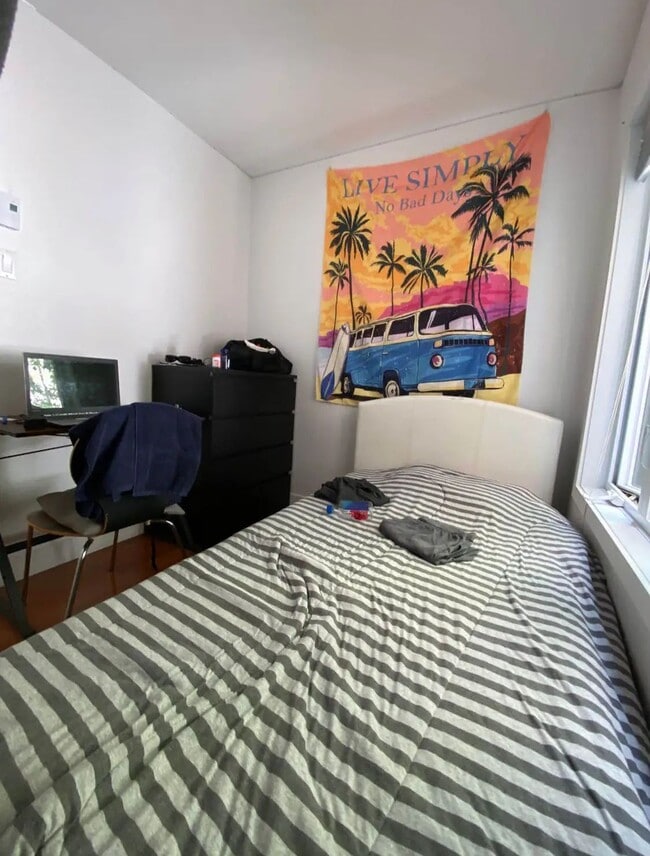 Photo - 3712 Av Coloniale Unit 3712