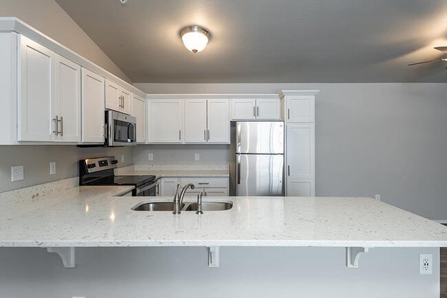 Photo - ROSEWOOD COMMONS