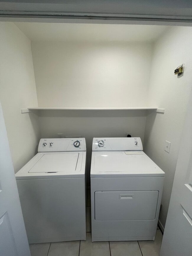 Photo - Beautiful upstairs 2-bedroom, 2-bathroom apartment Unit 202