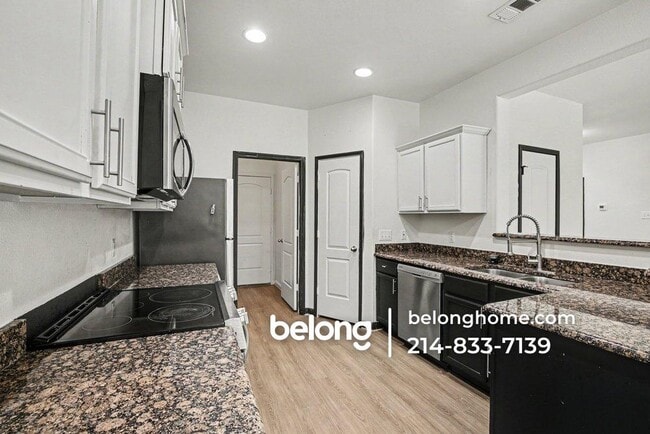 Photo - 1004 Junegrass Ln