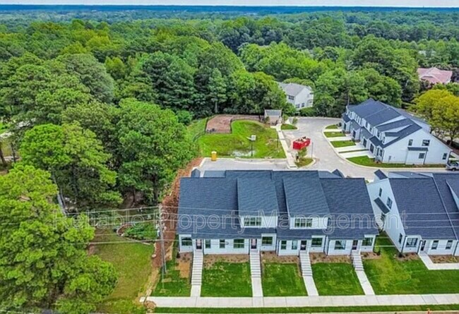 Photo - 4605 Malone Ct