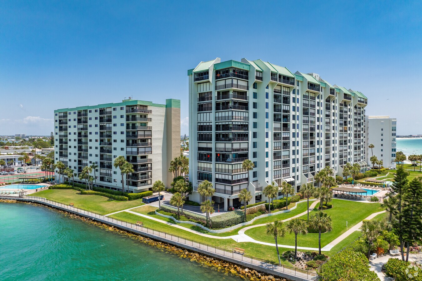 7100 Sunset Way St Pete Beach, Florida - Envoy Point