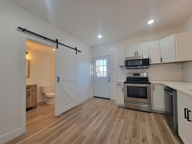 Photo - 122 High St