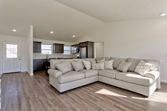 Photo - 159 Zachary Dr