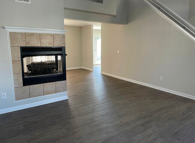 Photo - 153 Danesway Dr