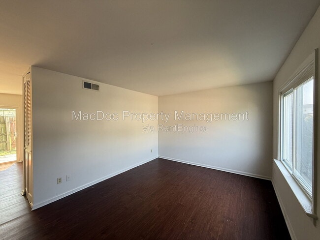 Photo - 110 Hughey Ct