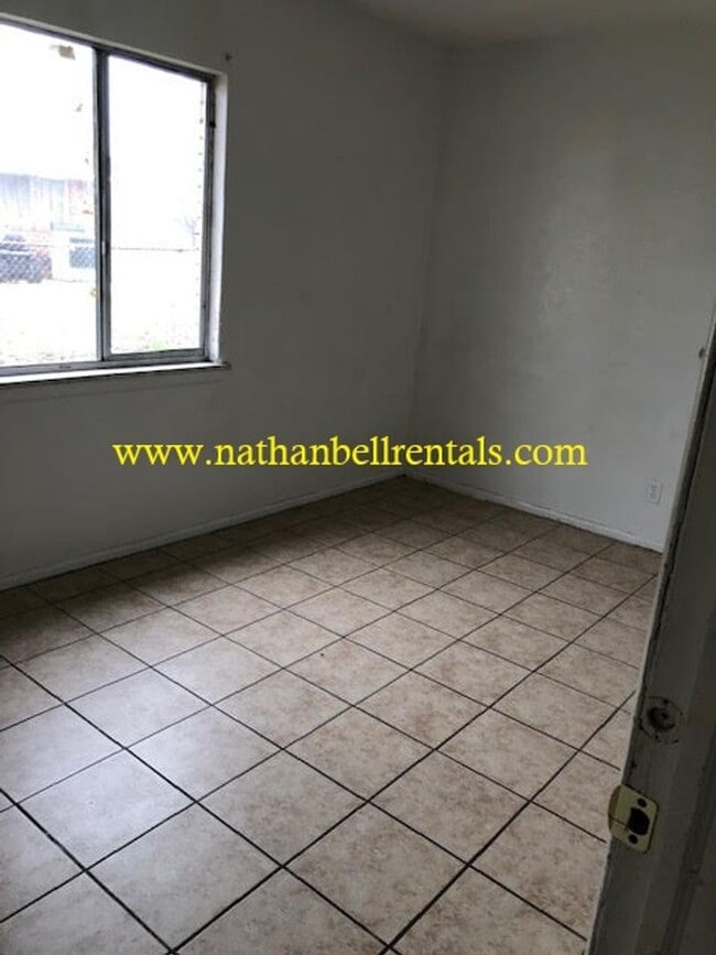 Photo - Single-Family Home: 4 Bed, 1.5 Bath