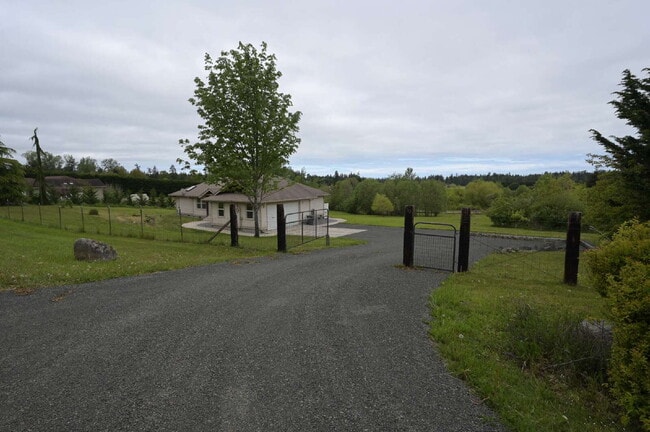 Newly renovated 3 bed 2 bath in a country ... - Newly renovated 3 bed 2 bath in a country ... Apartment