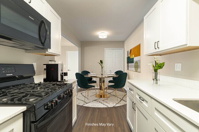Magnolia Renovated Kitchen Dining with Vinyl