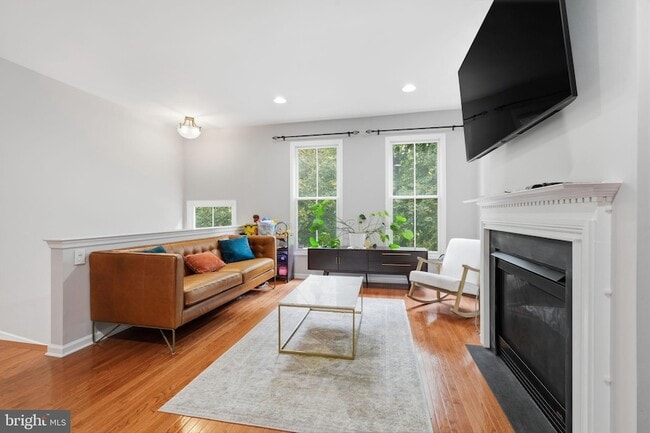 44 Livingston St