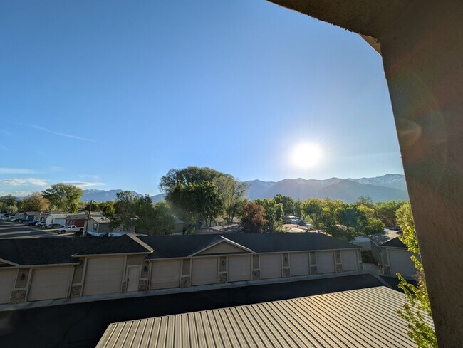 909 S Main St Unit L