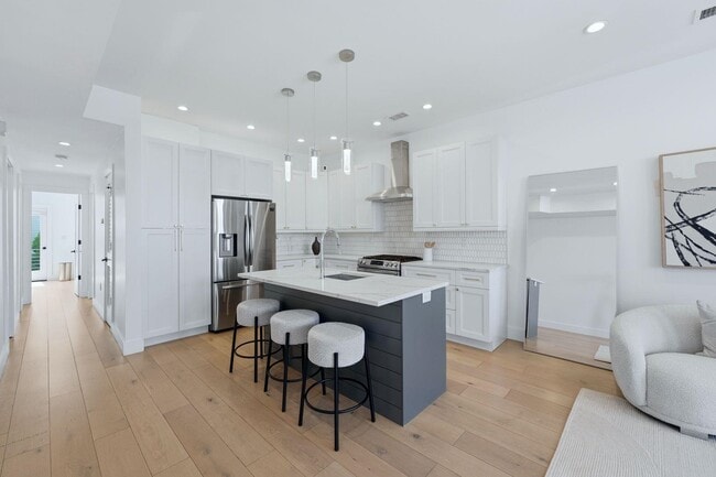 Photo - 2602 Palisade Ave Unidad 1