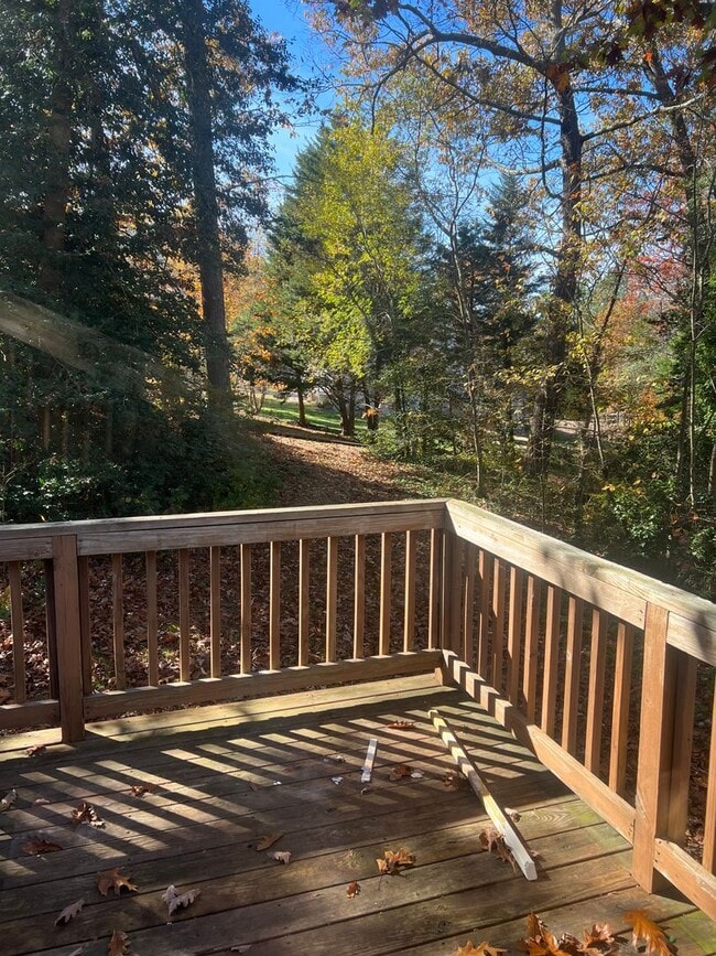 Photo - 6165 Stockade Dr