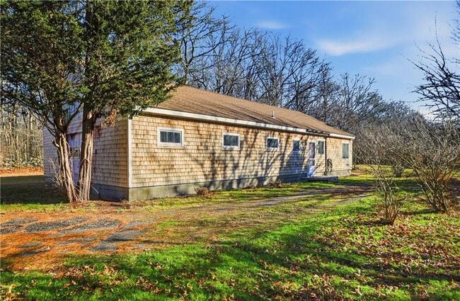 Photo - 46 Simmons Rd