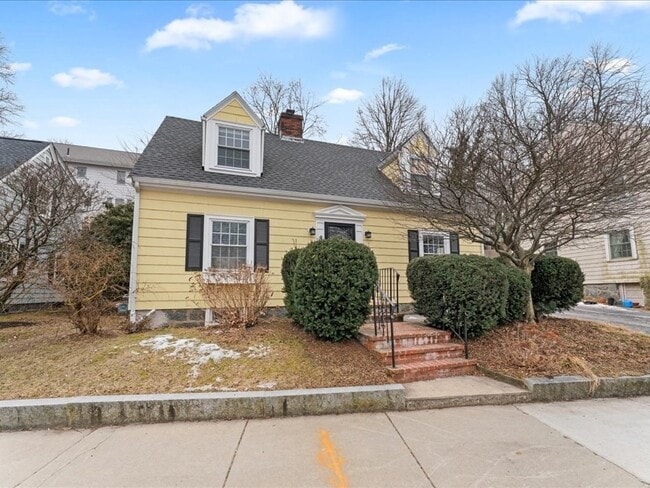 Photo - 40 Lake Shore Rd