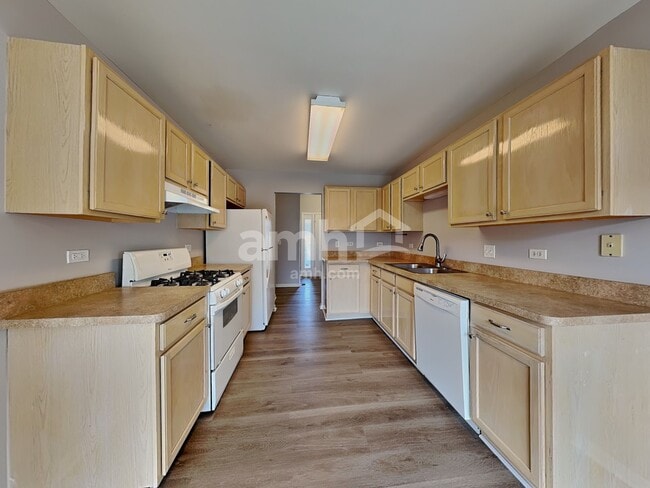 Photo - 318 Whitmore Trl