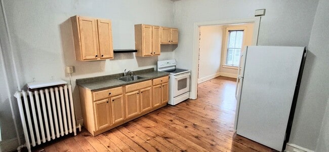 Photo - 35 N Mulberry St Unit 1st floor