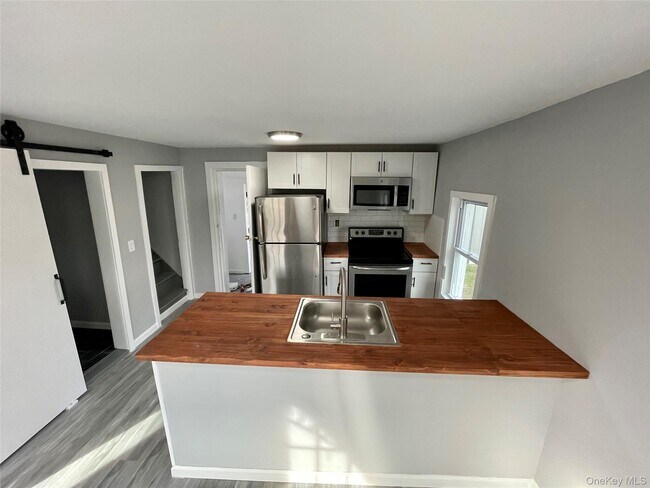 Photo - 26 S Center St