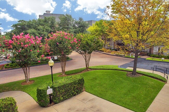 Renaissance at Preston Hollow