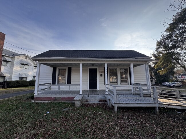 Photo - 420 Jackson Park Rd