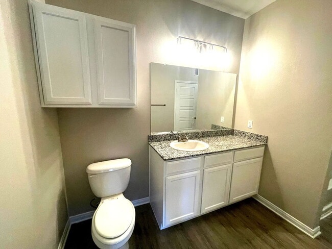 Photo - 300 Willow Grv Wy Unit 01143