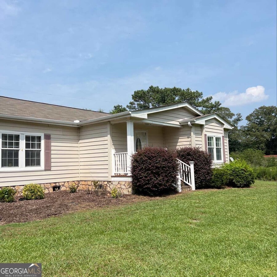 Photo - 205 Tom Fletcher Rd House