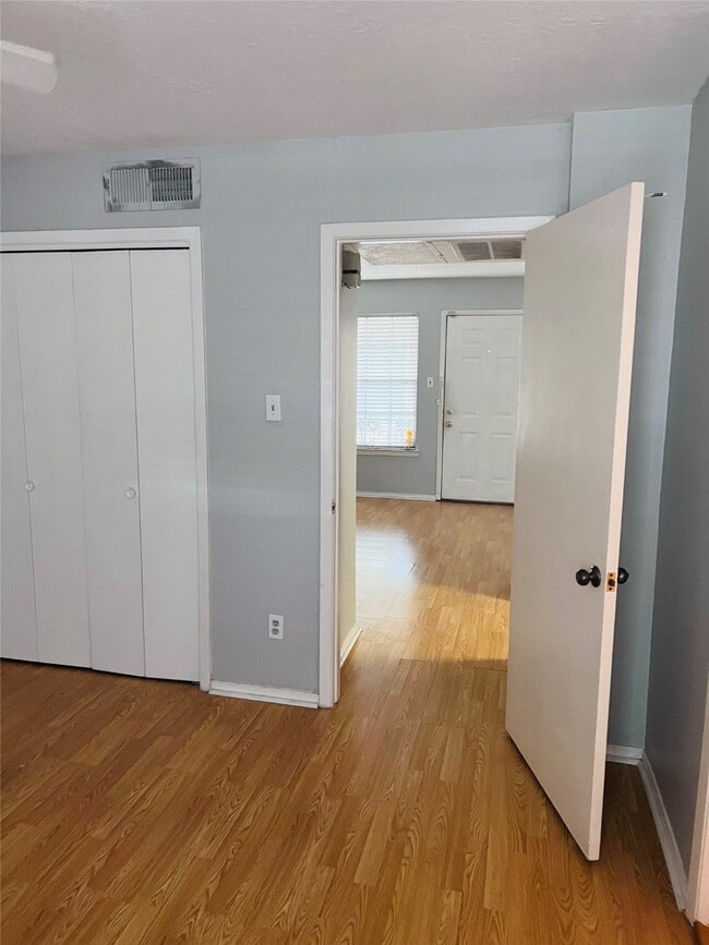 Photo - 3224 Timmons Ln Unit 104