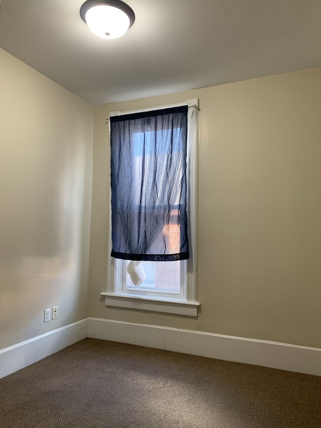 Photo - 422 Loras Blvd Unit 422/5
