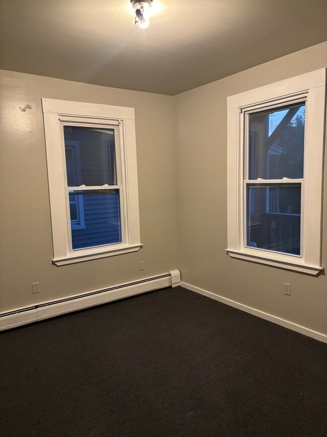 Photo - 32 McKinley Ave Unit 3bd room SHARED apartment