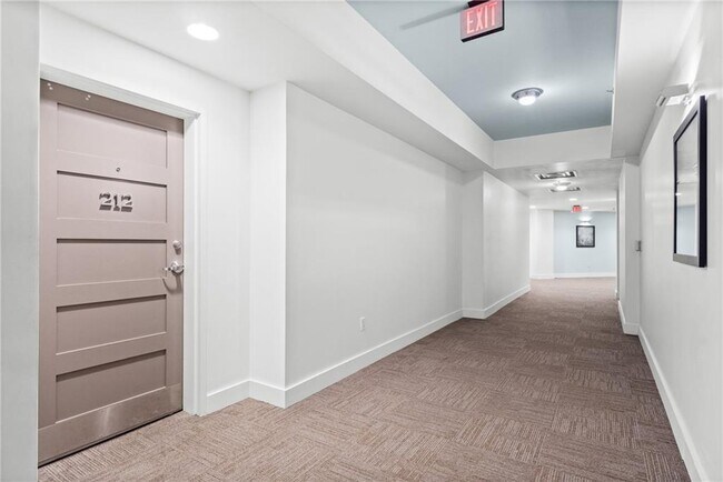 Photo - 1100 Howell Mill Rd NW Unit 212