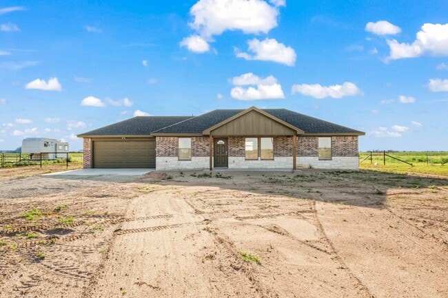 Building Photo - Country Living In Roosevelt ISD! Rental