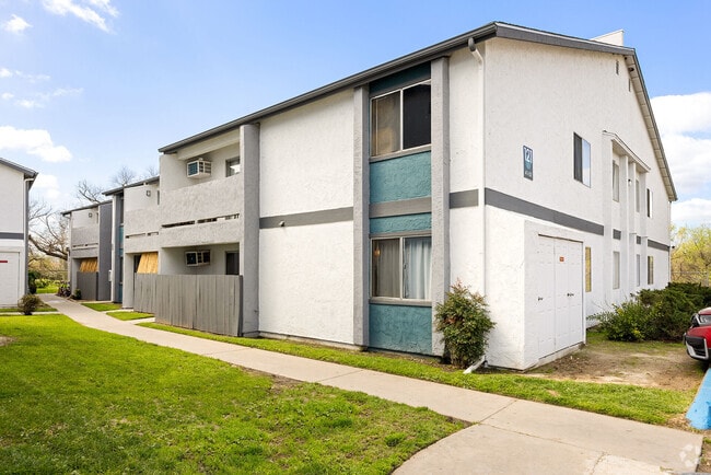 Building Photo - Terre at Preserve Rental
