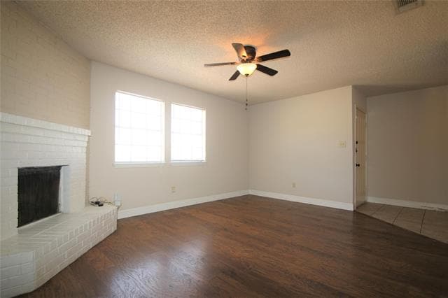 Photo - 7204 NE Loop 820