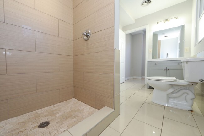 Photo - 1702 N 2nd St Apartment Unit 2FL/3FL