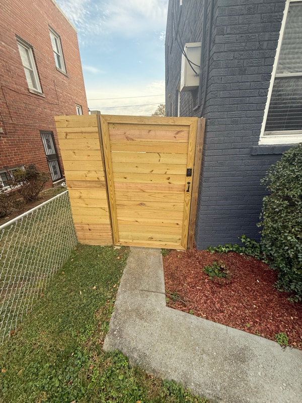 Photo - 1215 Savannah St SE