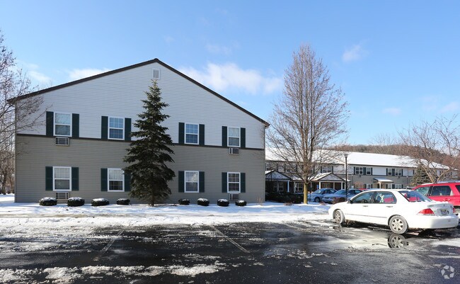 Photo - Wilton Commons