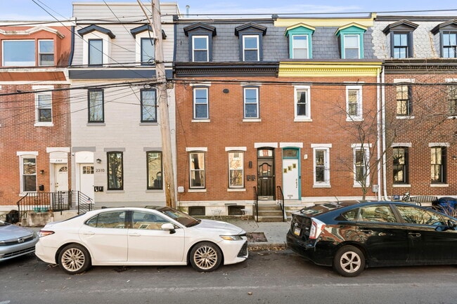Building Photo - 2312 Fitzwater St Unit B
