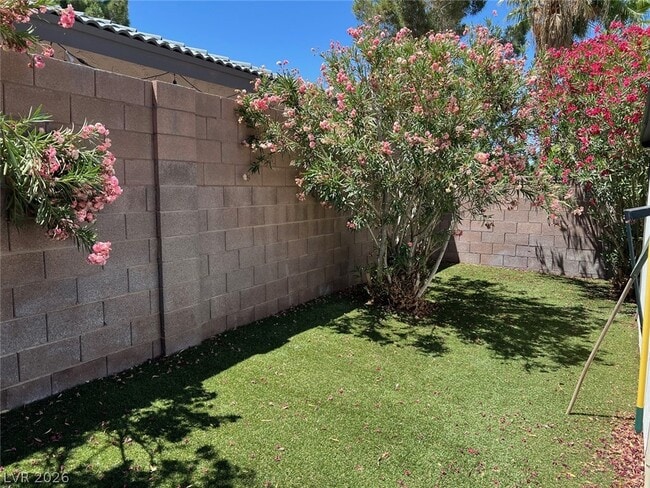 Photo - 3310 W Mardon Ave