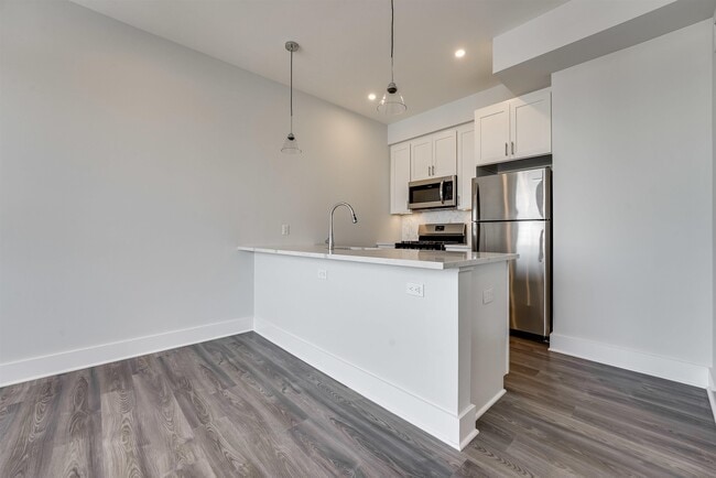 Photo - 658 Grand St Unit 201