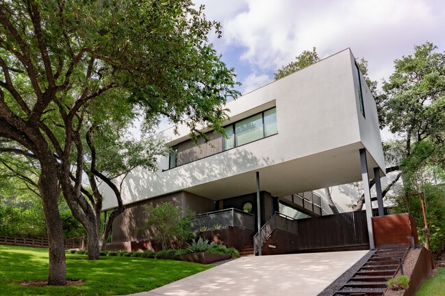 Photo - 2210 Westlake Dr Unit A