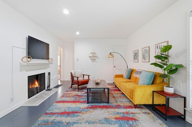 525 Venice Way Unit 523