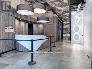 Photo - 700 King St W Unité 904