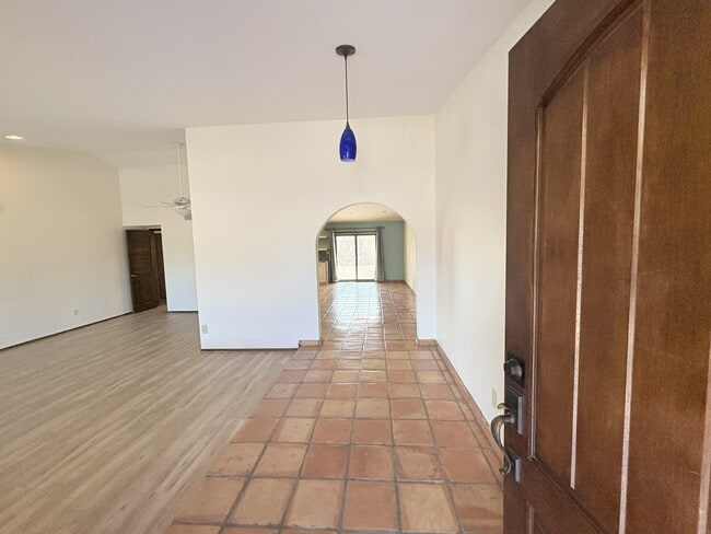 Photo - 1013 W Keating Ave